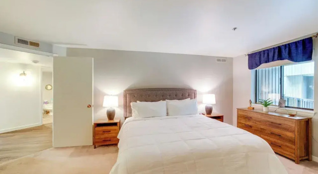 Beautiful Condo w/ Balcony on Lake Chelan!, Réserver Appartement Chelan Washington (state)