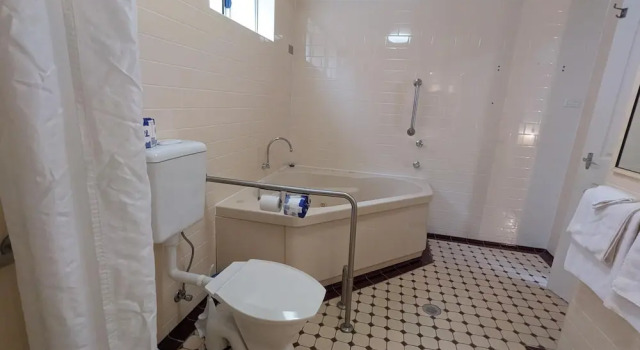 Номер Standard River Motel