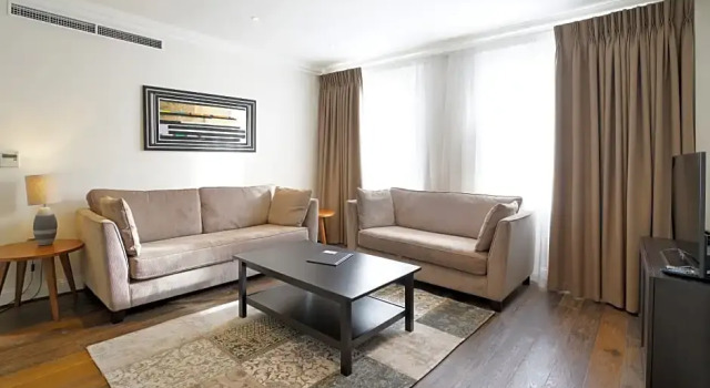 Номер Superior Manson Place Apartments