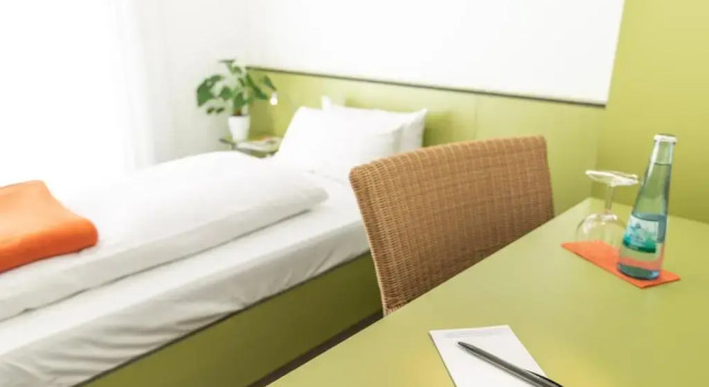 Одноместный номер Standard viavelo house am Seepark