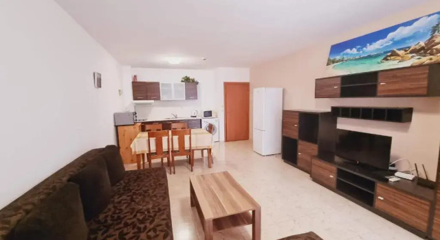 Апартаменты с 2 комнатами Breeze Apartment Complex