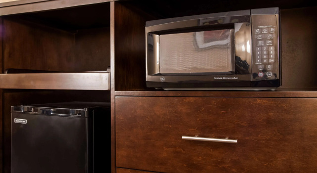 Четырёхместный номер Standard Best Western Crossroads of the Bluffs