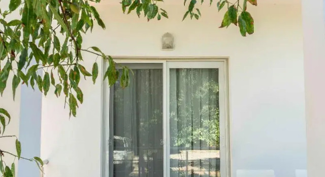 Номер Standard с балконом Daphnis Hotel