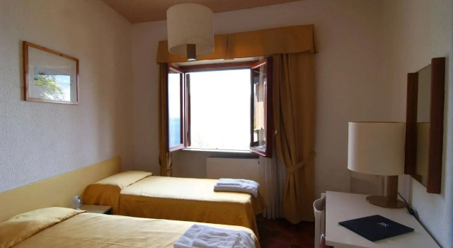 King's Residence Hotel