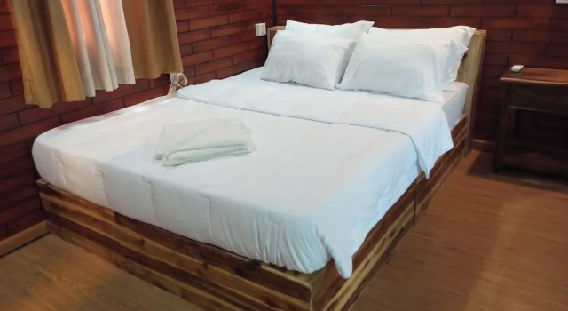 Двухместный номер Deluxe с балконом и с видом на сад Sand & Sun Koh Rong