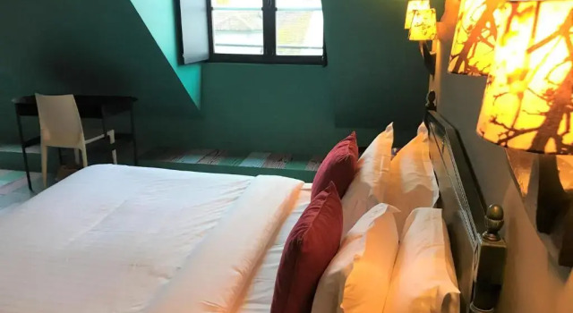 Люкс с видом на город Hôtel Aubépine