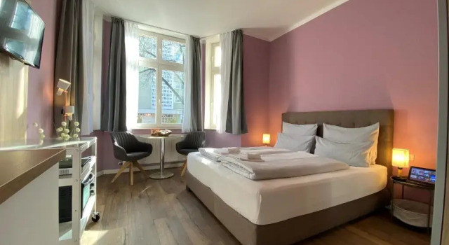Студия Amaroo - Rooms & Apartments "Charlotte"
