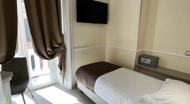 Одноместный номер Economy с видом на город Hotel Le Petit