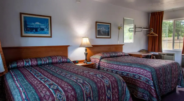 Swiss Holiday Lodge, Réserver Auberge McCloud Mont Shasta