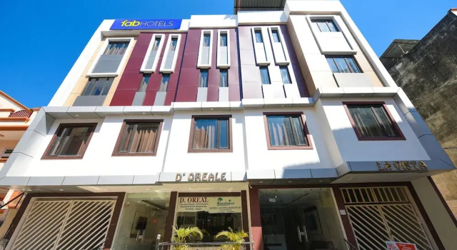 Fabexpress D Oreal, Rezervovat Hotel Haridvár Uttarakhand