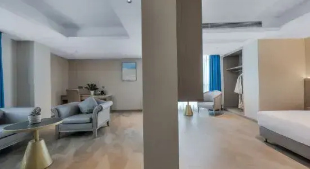 Люкс Business Wassim Hotel (Zigong Fushun Yantan High-Speed Railway Station)