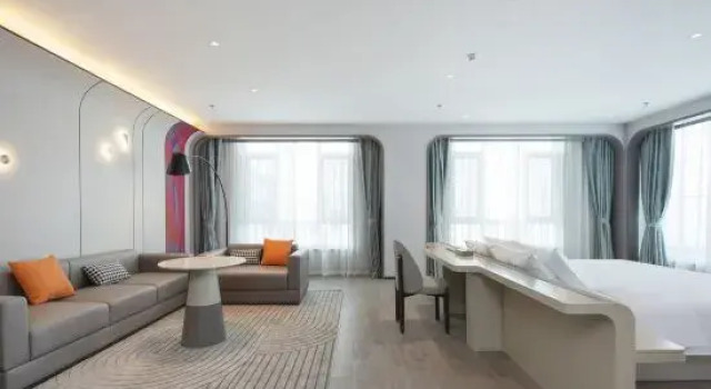Люкс Ibis Styles Hotel