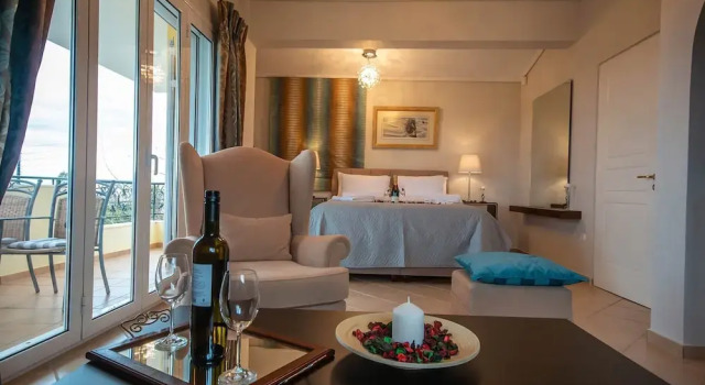 Daphne's Elegant Apartment With an Amazing sea View of the Aegean Sea!, Забронировать Апартаменты/квартира Апартаменты Сароникос, Апартаменты/квартира