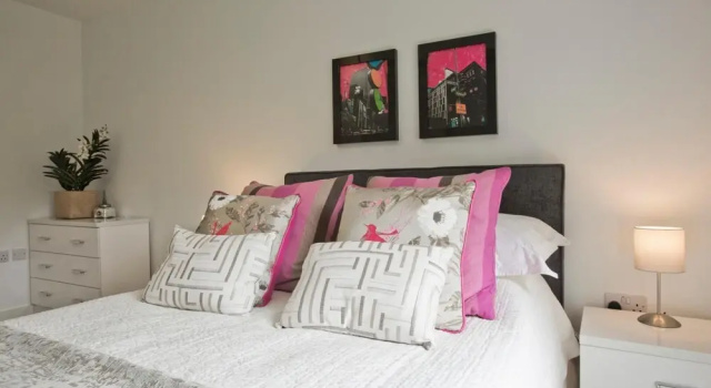Modern Apartment Close to Airport