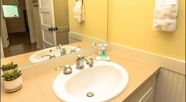 Коттедж с 2 комнатами Blad Bungalow