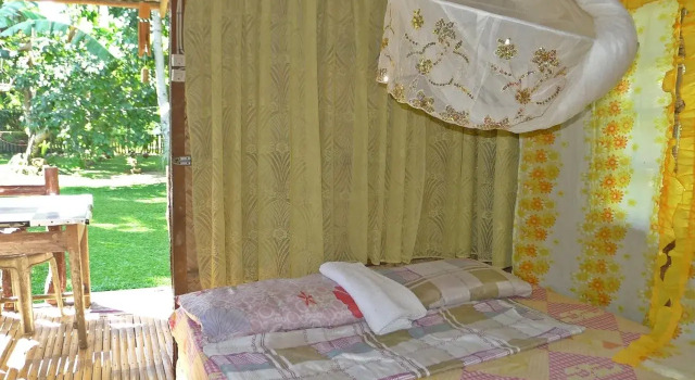 A. Zaragosa Lodging House, Đặt Khách sạn Khách sạn ở New Agutaya có chỗ đỗ xe, Bãi đậu xe