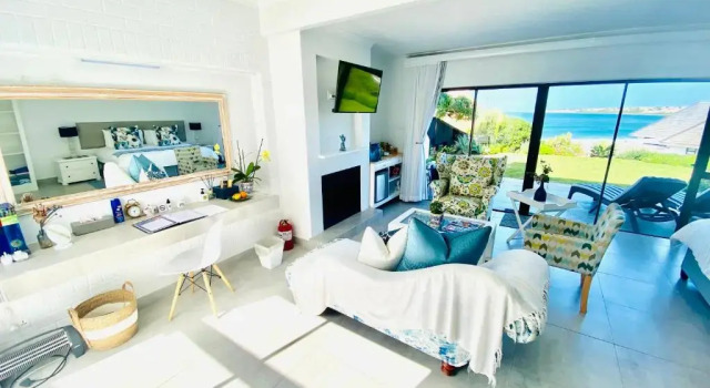 Номер Superior Mykonos Luxury Beachfront Accommodation
