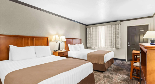 Четырёхместный номер Standard Best Western Apache Junction Inn
