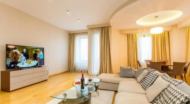 Central Cosy 5BD-5BATH Apartment, Забронировать Апартаменты/квартира Отели Тбилиси с завтраком, рядом с Tеатр имени Шота Руставели, Завтраки