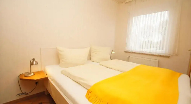 "Haus Stefanie" Bungalow -1, Забронировать Отель Даме земля Шлезвиг-Гольштейн, рядом с Пляж Даме
