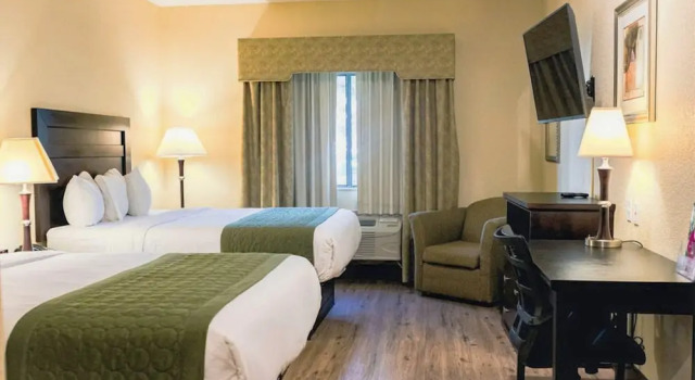 Premium Zimmer Baymont by Wyndham Tyler
