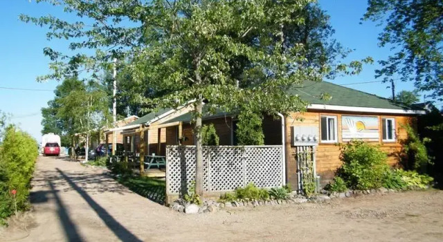 Torbay Cottages, Varaa Hotelli North Bay Ontario