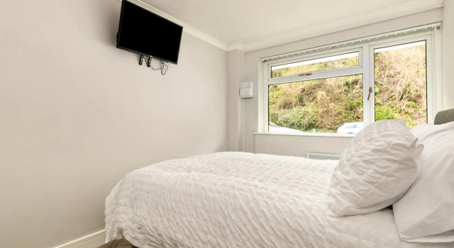 Pleasant View - Direct Beach Access Sea Views and Parking, Забронировать Апартаменты/квартира Сондерсфут 
