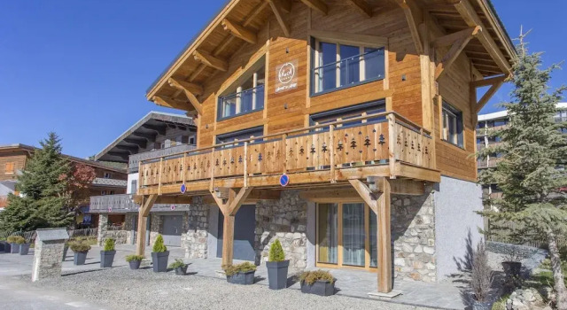 Secret De Neige, Rezerwuj Hotel Les Grandes Rousses Owernia, w pobliżu Wyciąg narciarski Louvets