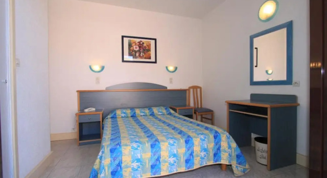 Номер Economy Hôtel Idéal
