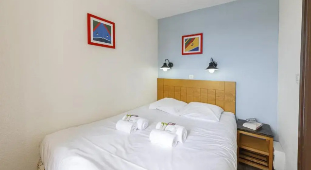 Bel appartement avec vue sur le lac du Miramar, Rezerwuj Apartament Arzon 