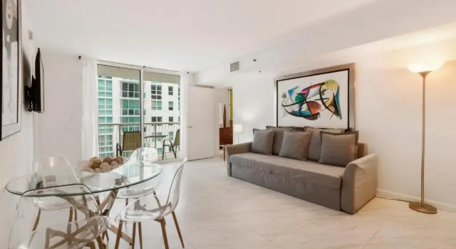 Oceanview Luxury Converted 4 BR Miami Brickell Ave