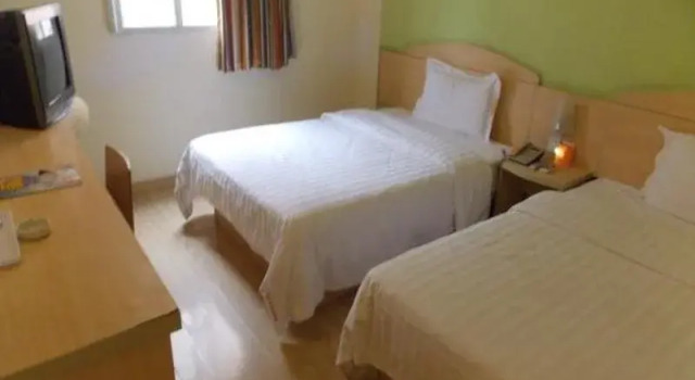 7 Days Inn - Chengdu Railway North Station Branch