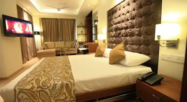 Двухместный полулюкс Riverview Hotel