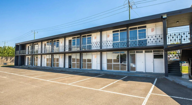 Westside Hotel, Rezerwuj Hotel Laverton Melbourne