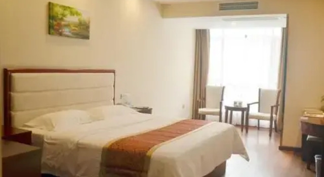 GreenTree Inn ShiYan Maojian District Shanghai Road Hotel, Prenota Hotel Hotel a Hubei con parcheggio, Parcheggio
