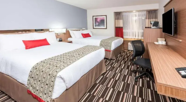 Номер Standard Microtel Inn & Suites by Wyndham Fort Saint John