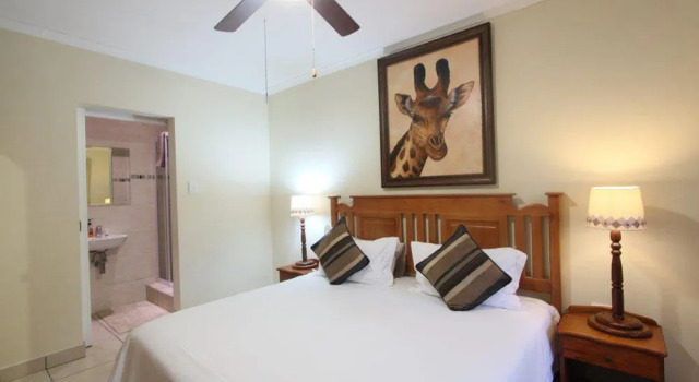 Kelvin Lodge & Spa, Забронировать Курортный отель Отели Дурбана 3 звезды, рядом с Japanese Gardens Durban North, 3*