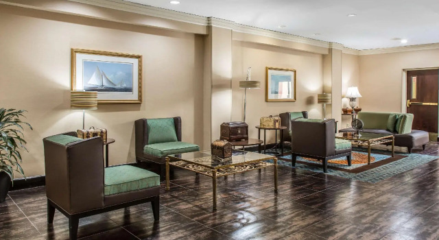 Четырёхместный номер Standard Regency Inn & Suites New London, Mystic