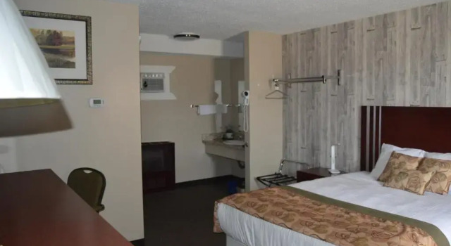 Wheel Inn Motel, Rezervați Motel Moteluri în Assiniboia, Motel