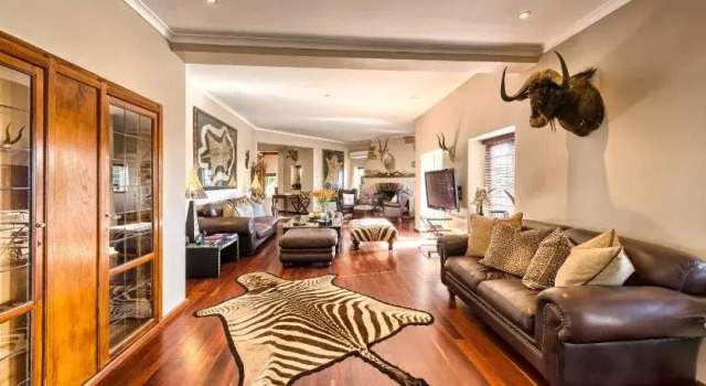 Ikhaya Safari Lodge
