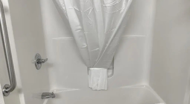 Люкс Deluxe Estherville Hotel & Suites