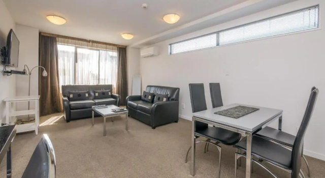 Апартаменты Deluxe Bellano Motel Suites