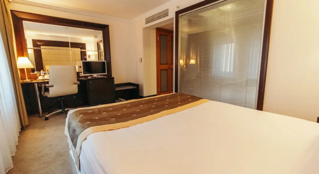 Двухместный номер Economy c 1 комнатой с видом на город CK Farabi Hotel