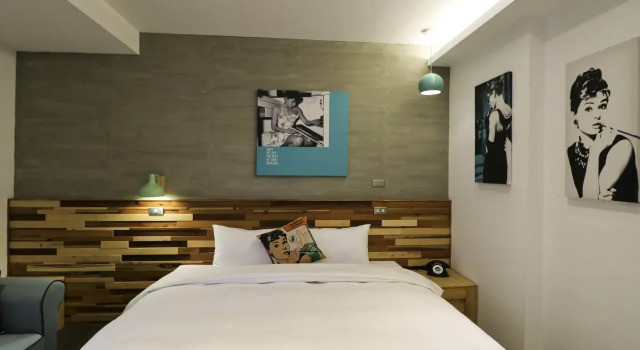 Pinestone Inn, Забронировать Отель «постель и завтрак» Отели Хуалянь 3 звезды, 3*