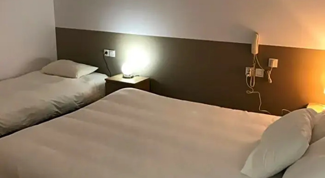 Четырёхместный номер Standard Hotel du Clocher
