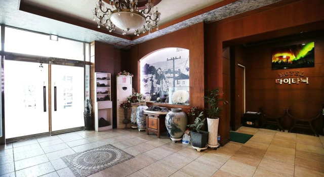 Nonsan Titanic Motel