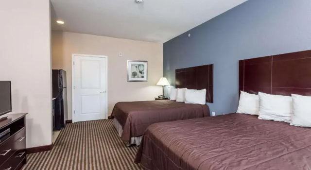 Номер Deluxe Atria Inn & Suites