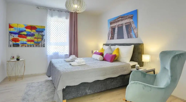 Апартаменты с балконом D&A Amphitheatre Apartments with free parking