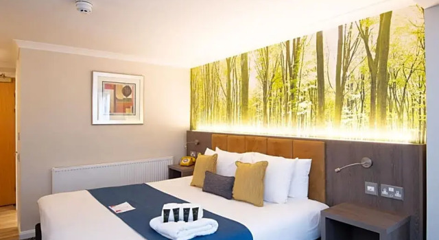 Номер Executive Burleigh Court Hotel and Leisure