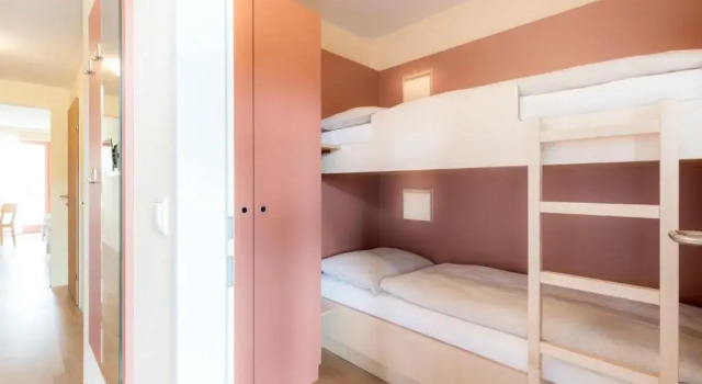 Пятиместный номер Standard JUFA Hotel Stubenbergsee